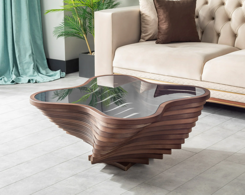 Suzan Table Nussholz